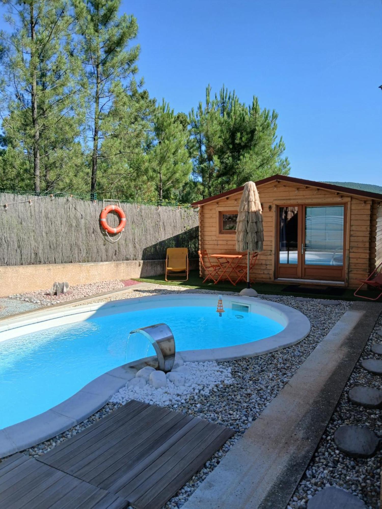 Chalet Charmant Avec Piscine Mercuer Εξωτερικό φωτογραφία